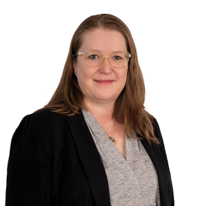 Amy Greenwood-Field Headshot